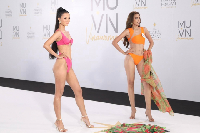 Ngọc Châu bật mí màu sắc bikini tại Miss Universe 2022, được khen ngợi vì áo choàng quá ấn tượng