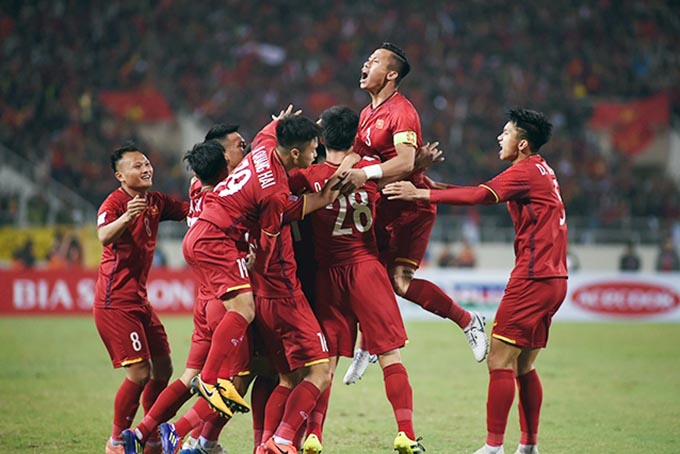 Không ghi bàn nhưng cầu thủ tuyển Việt Nam vẫn được AFF Cup vinh danh trước thềm bán kết