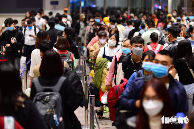 125.000 khách/ngày, sẽ có nhiều chuyến bay trễ chuyến ở Tân Sơn Nhất?