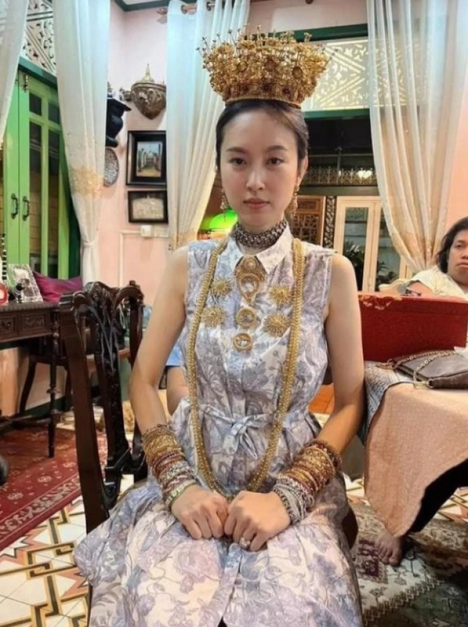 Huyền thoại chuyển giới Thái Lan - Nong Poy kết hôn cùng chồng đại gia ở tuổi 37, làm dâu hào môn nhiều người ghen tị