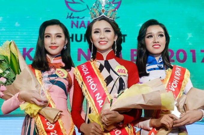 Hoa hậu Thùy Tiên: Tôi phải học giỏi vì ở nhờ nhà người khác, sợ bị nói nuôi con này tốn cơm