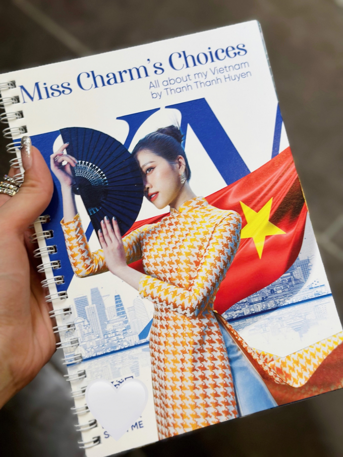 Thanh Thanh Huyền quyến rũ dàn thí sinh Miss Charm bằng món quà ý nghĩa thiết thực