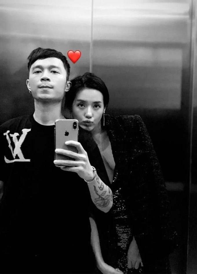 Cô Em Trendy quay lại với người yêu cũ Vũ Minh Kong, lần này chắc chắn dính như sam Cô Em Trendy quay lại với người yêu cũ Vũ Minh Kong, lần này chắc chắn dính như sam