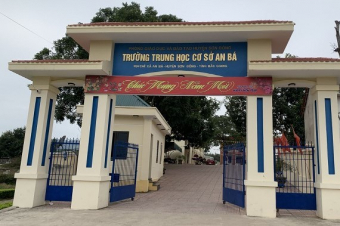 Điều tra vụ nam thanh niên sinh năm 2006 làm nữ sinh lớp 7 có bầu, tự sinh con tại Bắc Giang