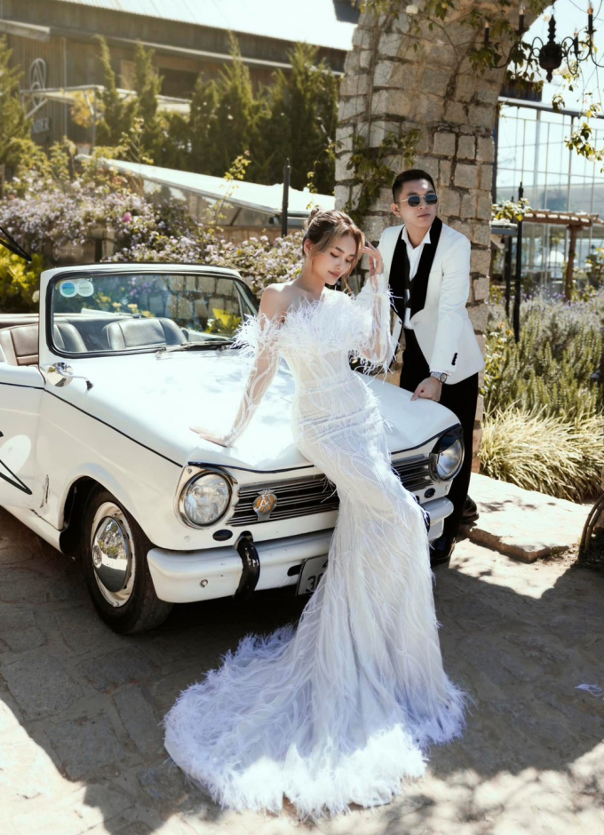 Cặp rich kid Linda Ngô và Phong Đạt tung bộ ảnh cưới ngọt ngào