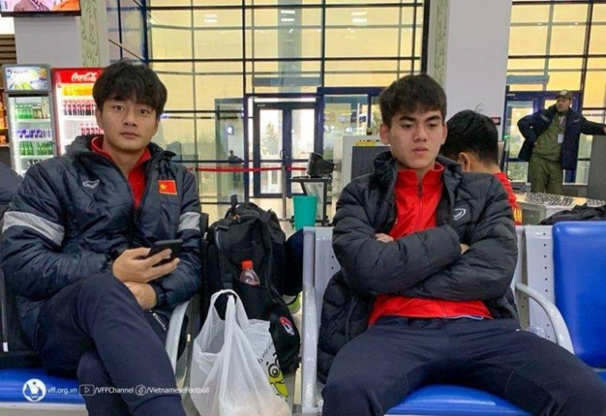 U20 Việt Nam về nước trong lời khen ngợi của người hâm mộ cho sự nỗ lực