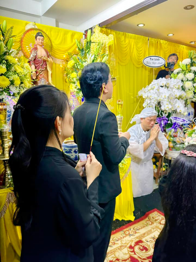 Những chuyện lạ ở đám tang NSƯT Vũ Linh