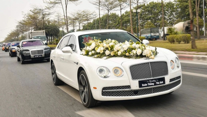 Đám cưới siêu xe ở Hà Nội quy tụ toàn Rolls-Royce, Bentley: Hé lộ gia thế khủng của đàng trai