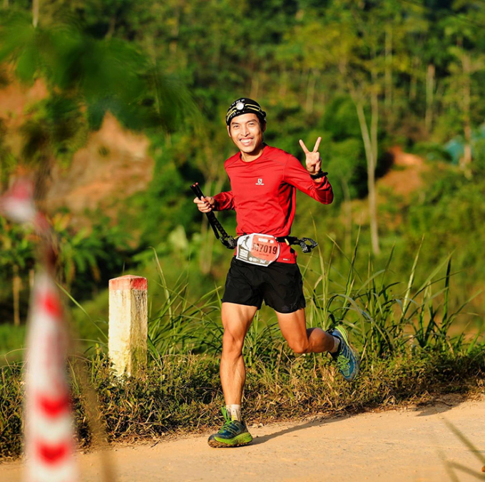 “Dị nhân Việt Nam” Nguyễn Đăng Hiếu lập kỳ tích chạy bộ Đông Nam Á, muốn đi so tài quốc tế