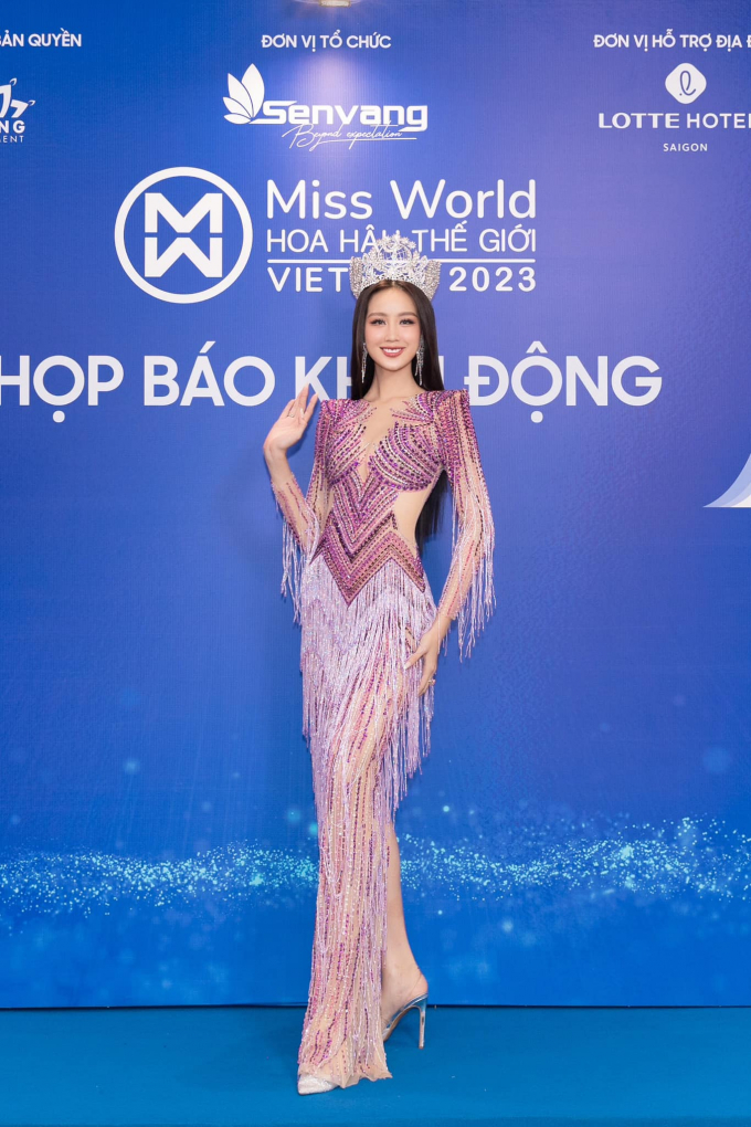 Thảm đỏ Miss World Vietnam 2023: Thiên Ân đẹp hút hồn nhờ giảm cân, Thanh Thủy khoe visual hậu “dao kéo”
