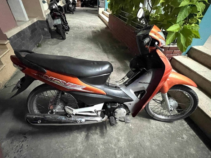Cảnh sát Long An đón lỏng bắt kẻ vào trường hiếp dâm cô giáo ở Đồng Tháp