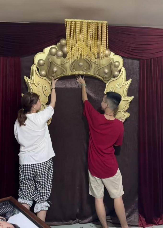 49 ngày mất NSƯT Vũ Linh: Gia đình tiết lộ bản vẽ phần mộ, cay mắt với danh hiệu khán giả dành cho cố nghệ sĩ
