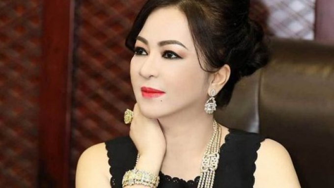 Bà Nguyễn Phương Hằng tiếp tục bị tạm giam thêm 10 ngày