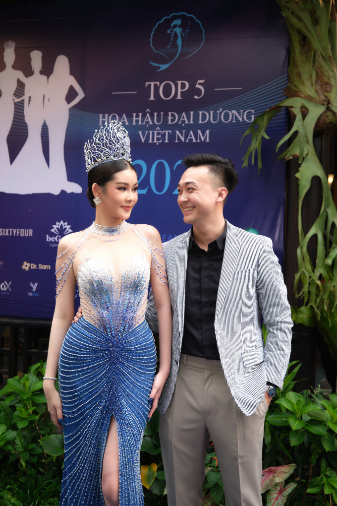 Dàn hậu Việt Nam phủ xanh thảm đỏ họp báo Hoa hậu Đại dương 2023, Amanda Obdam nổi bật trong sắc trắng