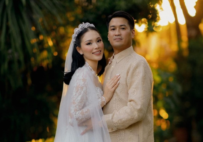 Linh Rin và chồng đại gia bất ngờ hủy tiệc cưới, tặng 1,5 tỷ đồng cho công nhân
