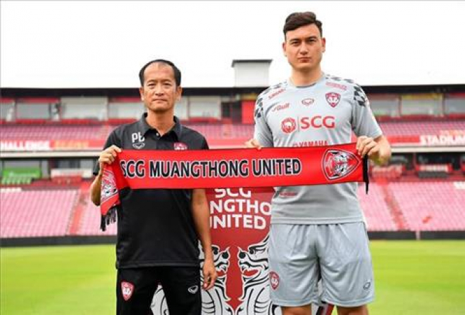 Đội bóng nổi tiếng Thái Lan muốn chiêu mộ Đoàn Văn Hậu Đội bóng nổi tiếng Thái Lan muốn chiêu mộ Đoàn Văn Hậu