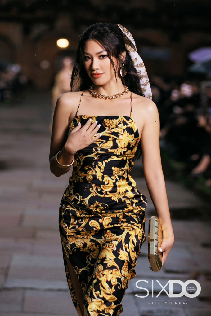 Kim Duyên 2 năm liền nhận đề cử Vẻ đẹp vượt thời gian, đọ sắc với Miss Universe 2018 cực ấn tượng