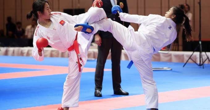 Cay cú vì để thua Việt Nam, huấn luyện viên karate Indonesia gây gổ với trọng tài