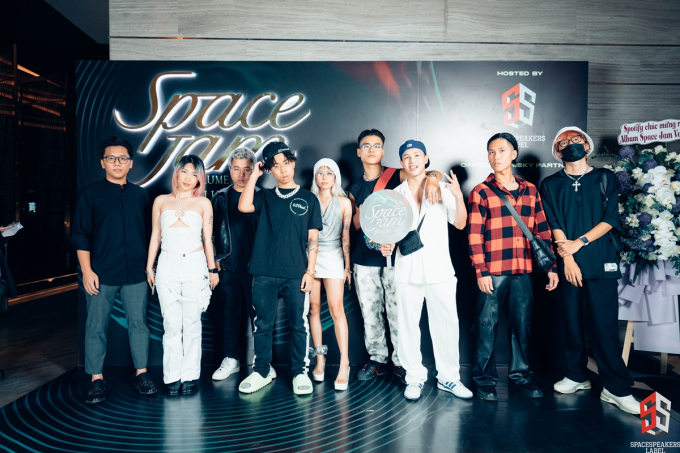 SpaceSpeakers tung album Space Jam Volume 01, quy tụ của những tinh hoa giới Rap/Hip hop Việt