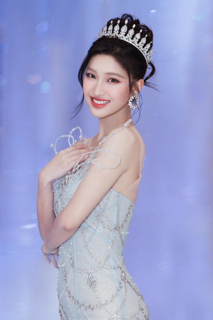 Đương kim Miss International đến Việt Nam: Thanh Thủy hay Phương Nhi sẽ thi Hoa hậu Quốc tế 2023?
