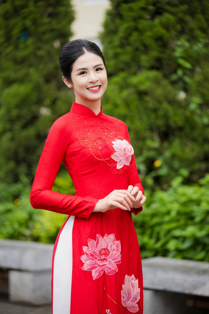 Ngọc Hân tiết lộ mối quan hệ đặc biệt với hoa hậu kín tiếng nhất showbiz Việt