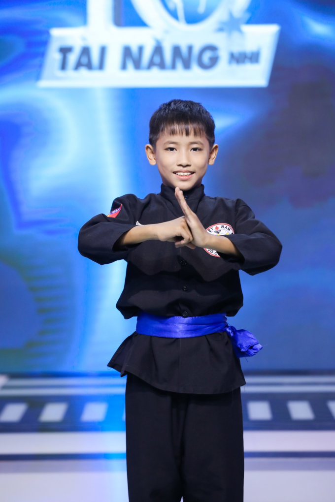 Siêu tài năng nhí tập 6: Hari Won “không vừa lòng” với Đại Nghĩa và Gil Lê, thí sinh 11 tuổi khiến Ngọc Phước nhận thua