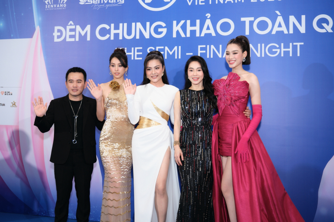 Quỳnh Châu - Tiểu Vy khoe đường cong quyến rũ, Đỗ Hà nổi bần bật tại thảm đỏ chung khảo Miss World Vietnam 2023
