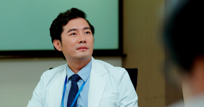 Doctor Lof - Bác sĩ hạnh phúc tập 7-8: Lâm Thanh Nhã bị đình chỉ công việc vì gánh tội giúp Trần Phong