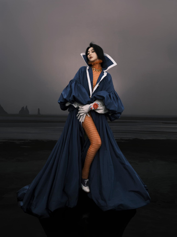 Phạm Băng Băng lên trang bìa Vogue với trang sức của NTK Lê Nguyễn Nhật Linh