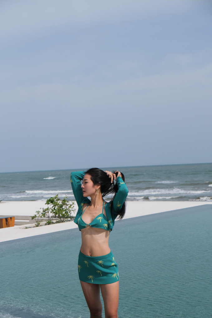 Karen Nguyễn khoe ảnh bikini cực cháy, xác nhận tham gia The New Mentor 2023 vì 30 chưa phải là hết