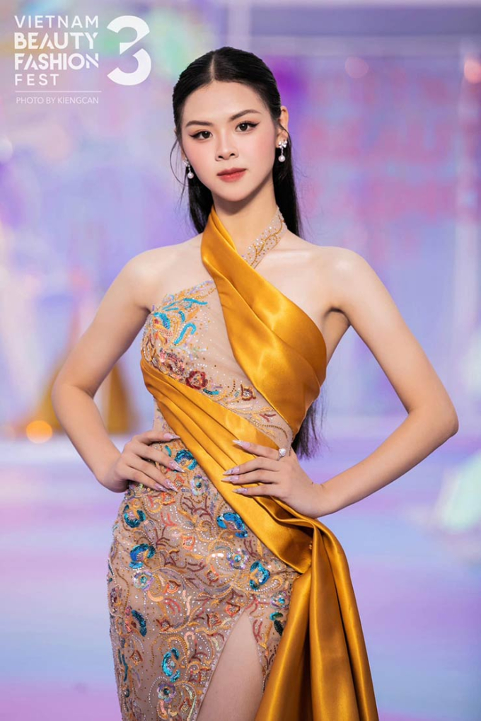 Mỹ nhân bóng chuyền Việt Nam lọt thẳng vào top 20 Miss World Vietnam
