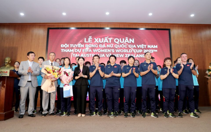 ĐT Nữ Việt Nam được thưởng tiền tỷ trước World Cup 2023