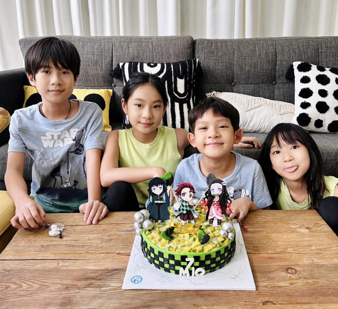 Lý Hải và Minh Hà tổ chức sinh nhật cho con trai, tiết lộ cách dạy con thông qua những món quà giản dị