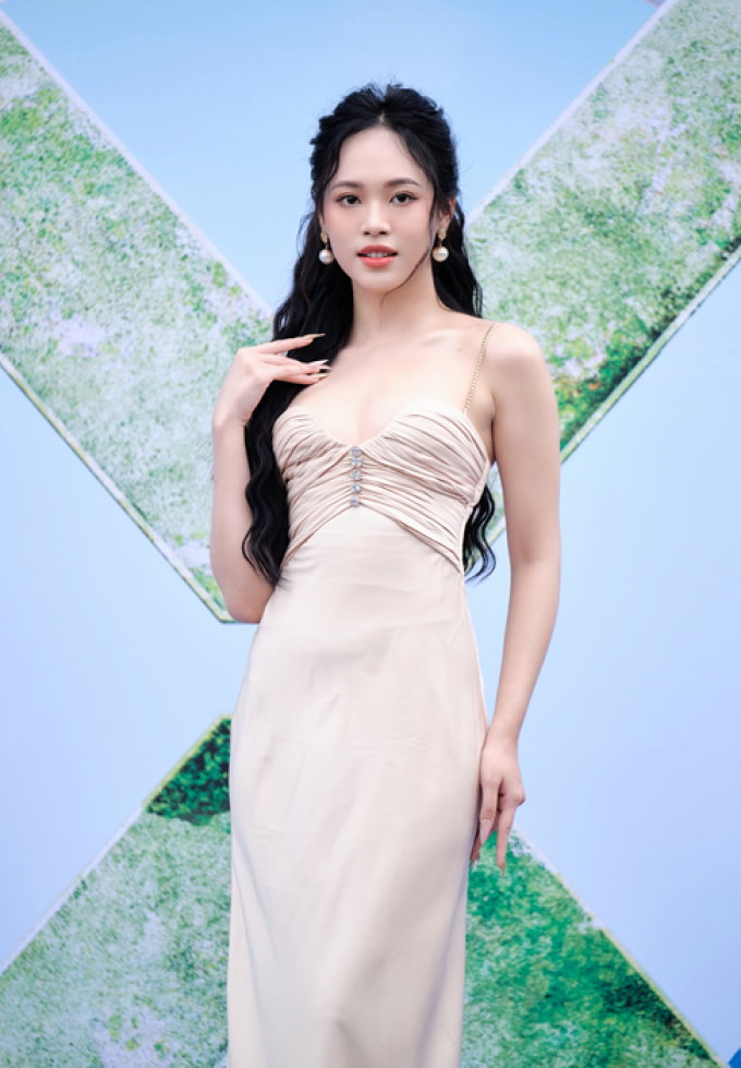 Dàn khách mời đổ bộ Vietnam Beauty Fashion Fest 4: Rhyder nổi bật với tóc đỏ, Dịu Thảo đơn giản mà sang trọng