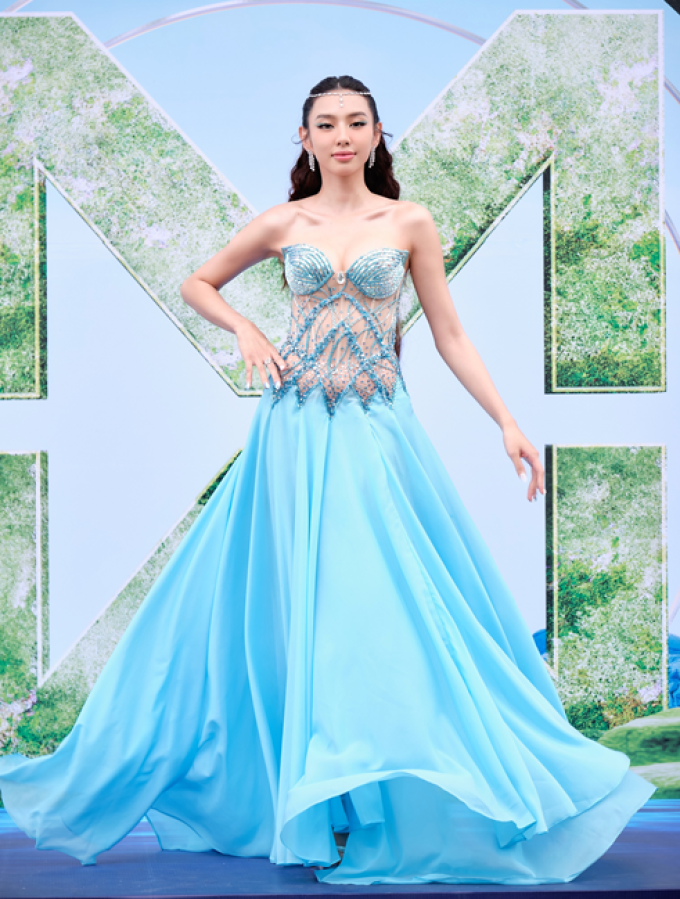 Thùy Tiên hóa Nữ thần biển cả, Mai Phương - Bảo Ngọc chiếm spotlight trước thềm kết thúc nhiệm kỳ Miss World Vietnam