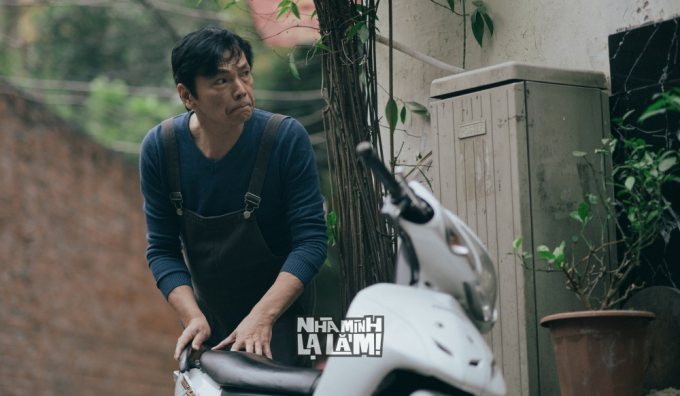 Nhà mình lạ lắm! tập 1: Nhan Phúc Vinh trở thành đạo diễn, NSND Trung Anh tung chiêu để giành vai