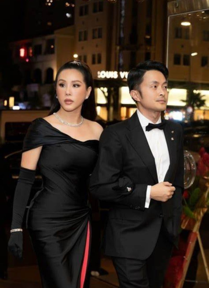 Hoa hậu Thu Hoài xác nhận đường ai nấy đi với chồng doanh nhân kém tuổi sau 7 năm bên nhau