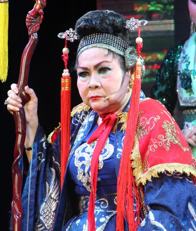 Nữ hổ tướng tuồng cổ Xuân Yến qua đời, Vũ Luân - Bình Tinh và nhiều nghệ sĩ thương tiếc tiễn biệt