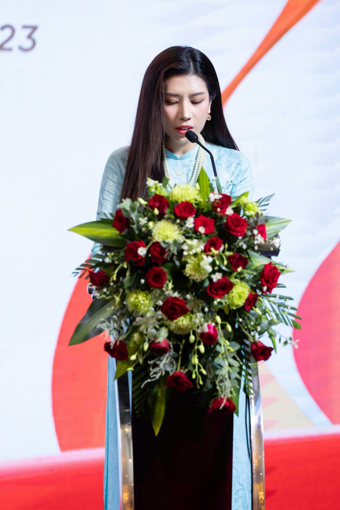 Hoa hậu Dương Yến Nhung tiếp tục làm đại sứ hoạt động đi bộ vì nạn nhân chất độc da cam