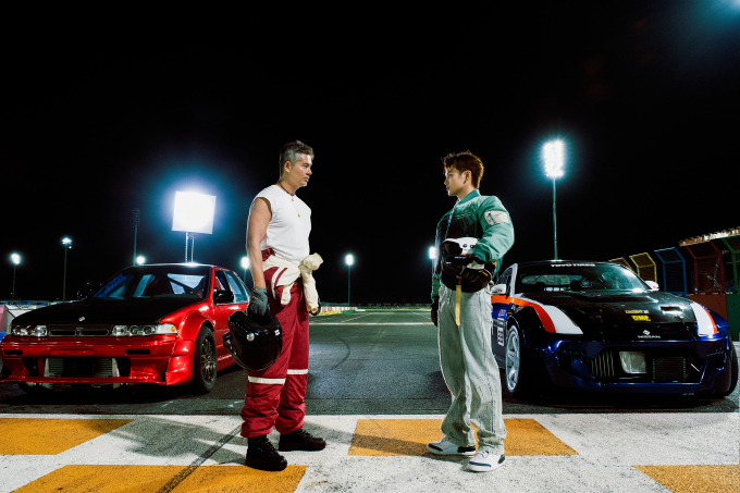 Phạm Đình Thái Ngân nói gì khi cảnh đua xe trong MV mới được so sánh với “Fast & Furious”?