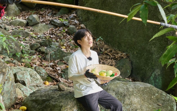 Đệ nhất mưu sinh tập 6: Huy Khánh trượt ngã khi lên núi hái xoài, Duy Khánh hạnh phúc khi ăn cơm giữa rừng