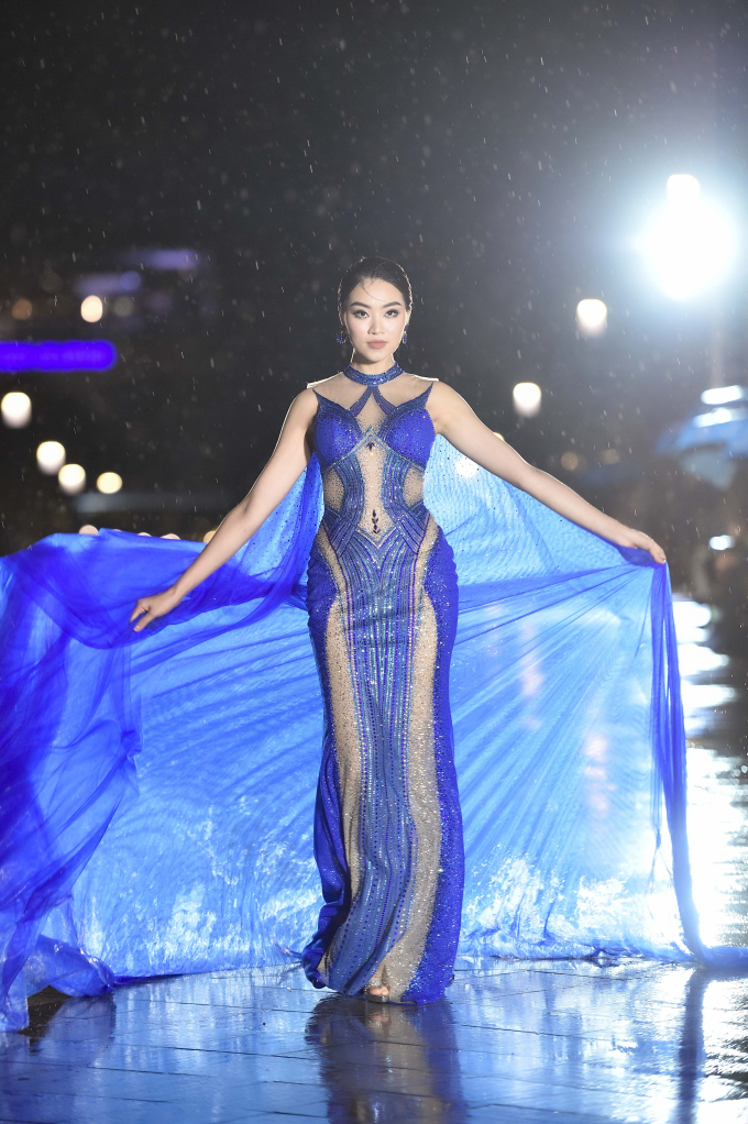 Mãn nhãn với show thời trang của Hoa hậu Đại dương Việt Nam: Hương Ly - Đặng Thanh Ngân xuất hiện cực ấn tượng