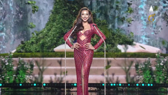 Chung khảo Miss Grand Vietnam: Phần hô tên gây tranh cãi, Hoàng Phương nổi bật lấn át dàn đối thủ