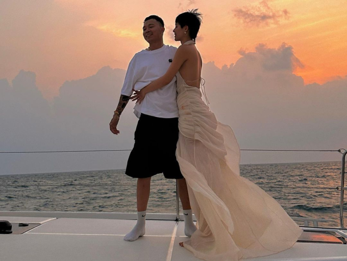Cô Em Trendy và chồng sắp cưới sánh đôi dự Fashion Week: “Anh Kông không còn âm thầm hỗ trợ mình nữa”