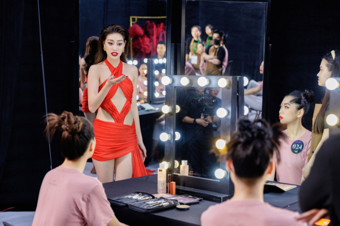 Bộ 3 HLV Miss Earth Vietnam 2023 lăn xả trong màn ra quân đầu tiên: Ai có tố chất “Super Mentor” nhất?