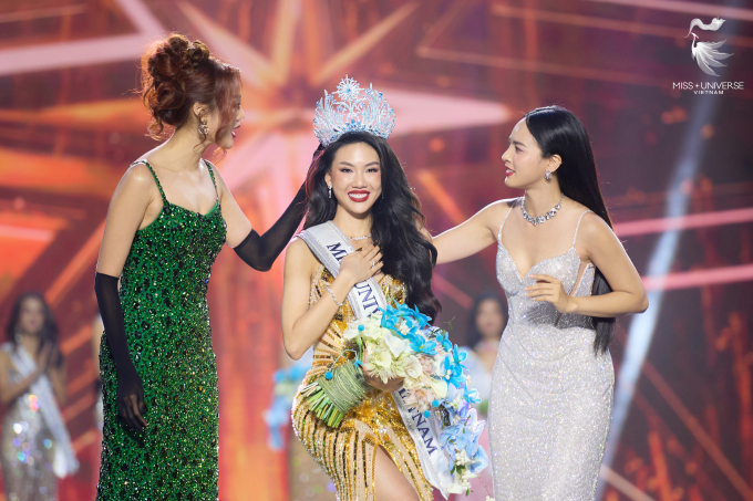 Hoa hậu Bùi Quỳnh Hoa: Tôi khẳng định bản thân hoàn toàn trung thực với cuộc thi, với khán giả