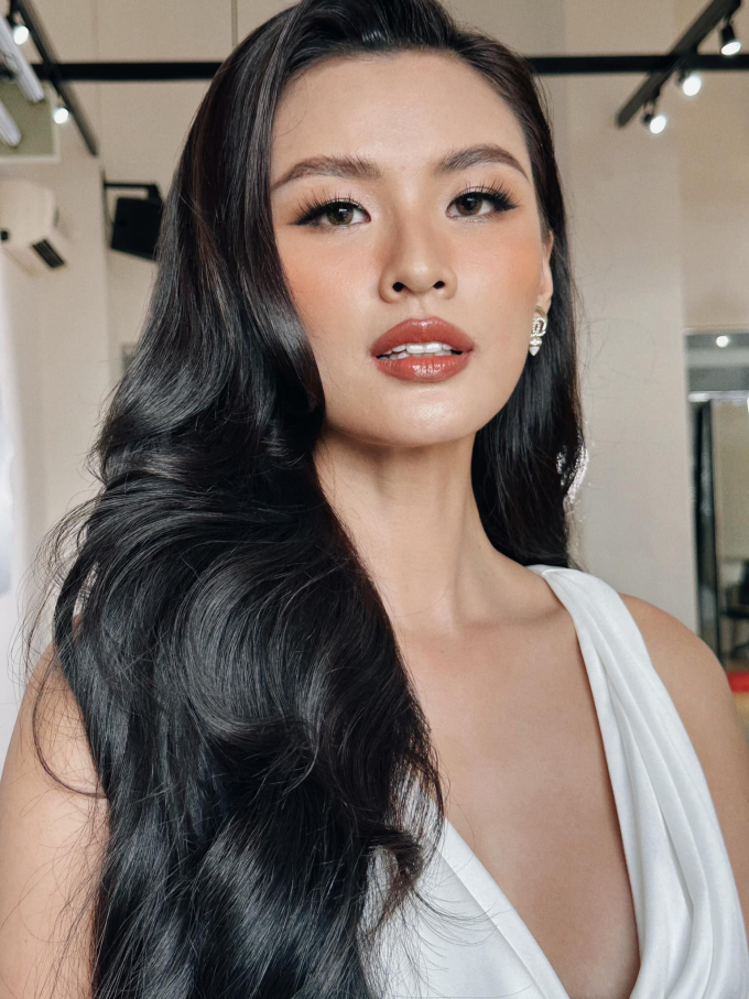 Cao Thiên Trang đến với Miss Cosmo Vietnam 2023: Tuổi có thể tăng, tôi có thể già nhưng tôi không hề cũ