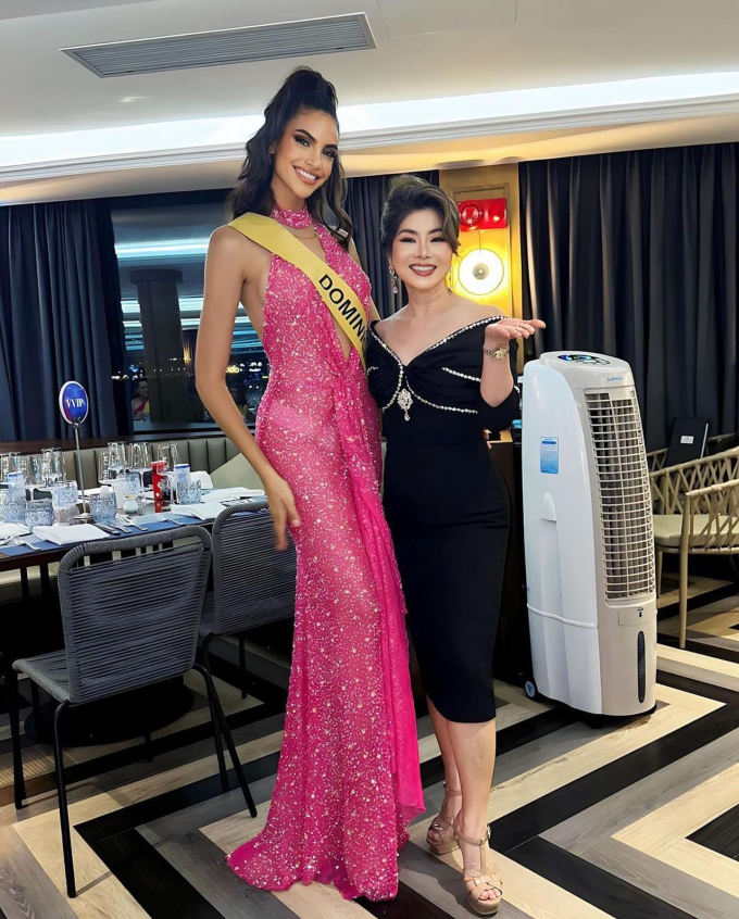 Đại diện Dominican Republic té ngã đến bật khóc, chủ tịch Miss Grand hả hê khi lượt follow tăng mạnh