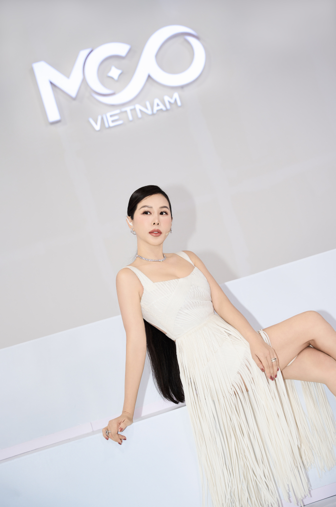 Hoa hậu Thu Hoài thẳng thắn góp ý, truyền cảm hứng cho các thí sinh Hoa hậu Hoàn vũ Việt Nam 2023
