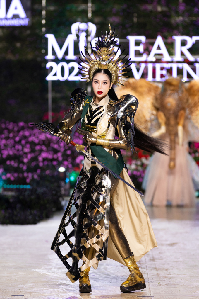 Bán kết Miss Earth 2023: Sân khấu hoành tráng gây ấn tượng, dàn mỹ nhân tỏa sáng giữa Đà Lạt ngàn hoa